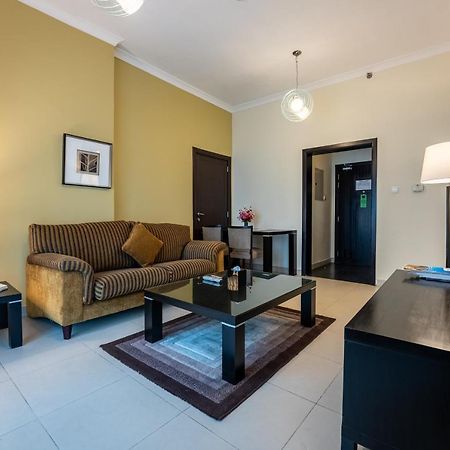 Gulf Oasis Hotel Apartments Fz Llc Дубай Экстерьер фото