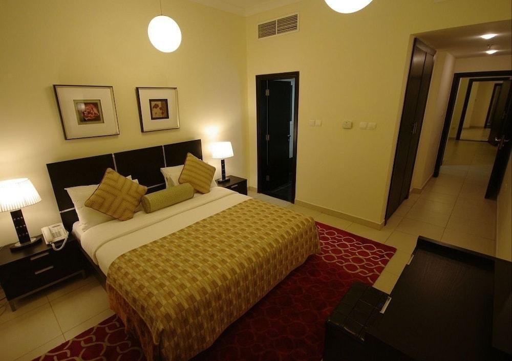 Gulf Oasis Hotel Apartments Fz Llc Дубай Экстерьер фото