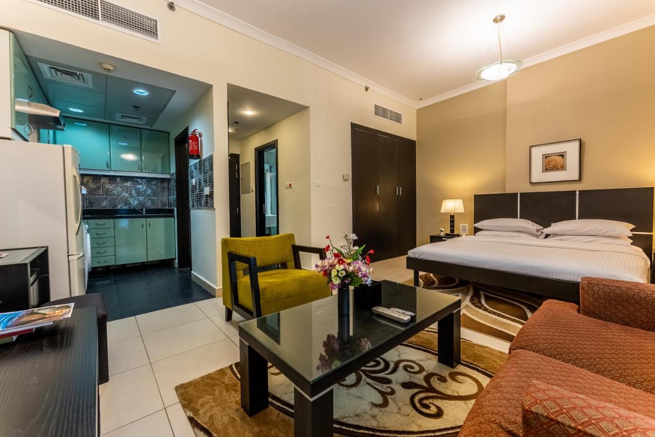 Gulf Oasis Hotel Apartments Fz Llc Дубай Экстерьер фото